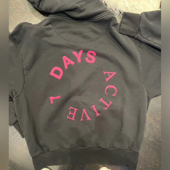 Seven Days Active Sweatshirt - Picture 4 of 8